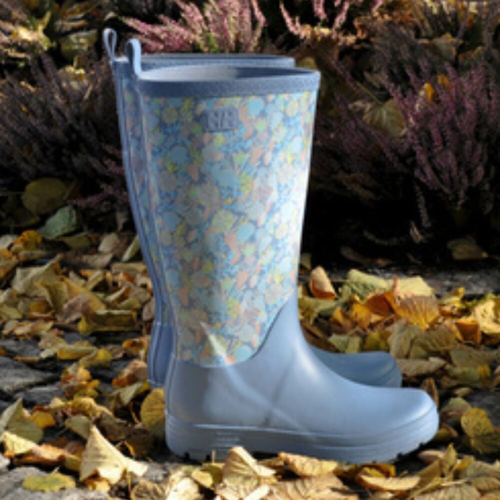 NEW Helly Hansen Madeleine Print Rain in Dusty Blue  Boots For Women 1225 3s2